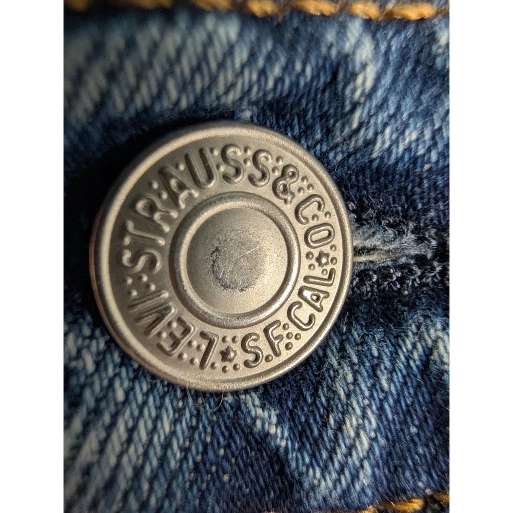 Levi's 505 Regular Fit‎ Jeans Mens 38x34(32) Straight Leg Med Wash Blue